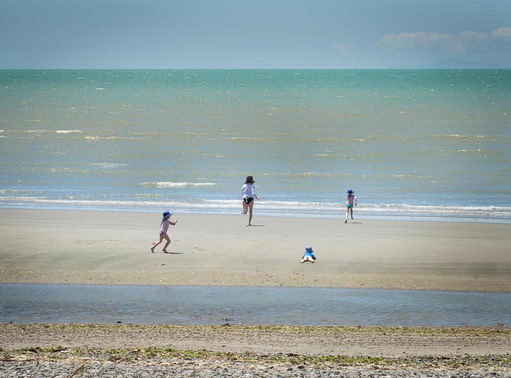 Windhover Suites Tasman エクステリア 写真